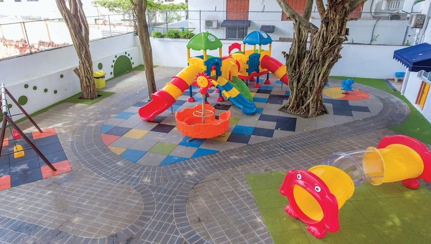Fabricantes de parques infantiles interiores y exteriores